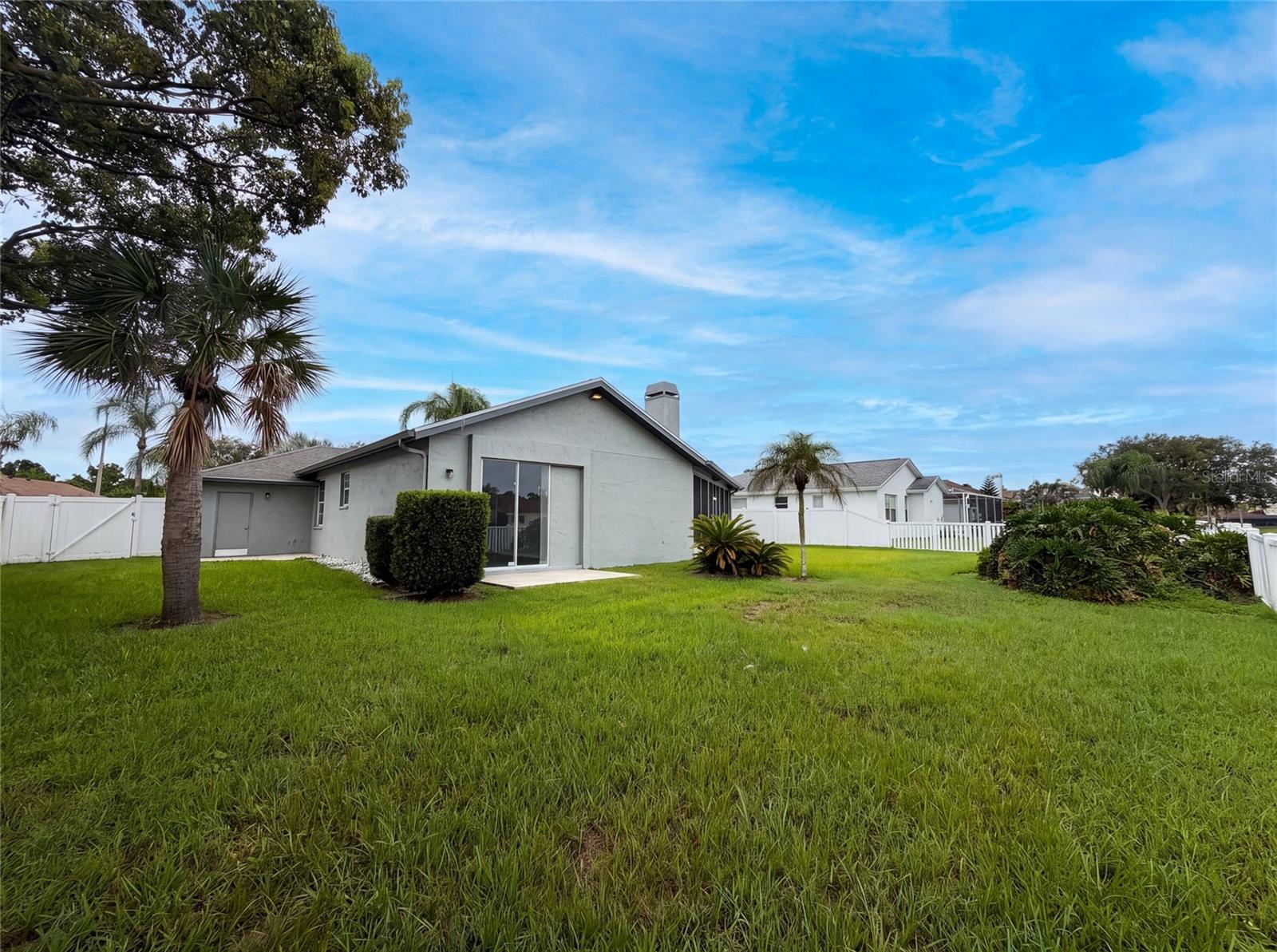 CLUBHOUSE ESTATES AT SUMMERFIE - Residential