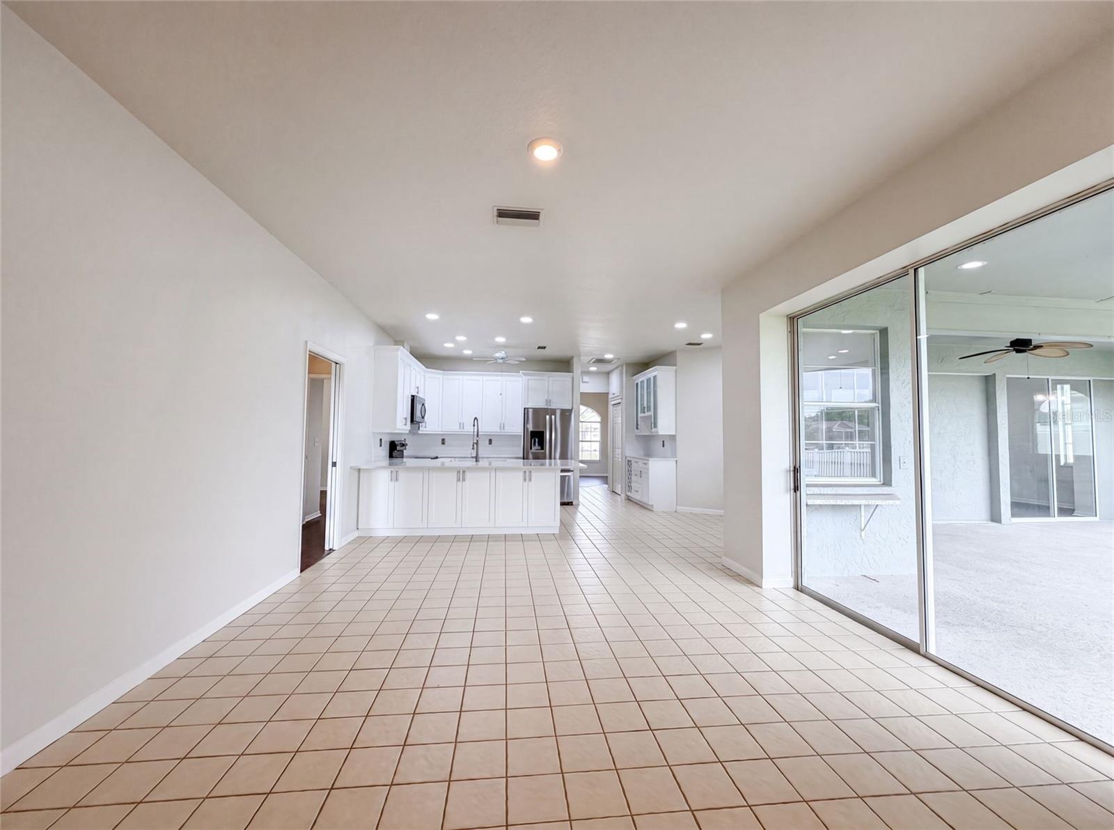 CLUBHOUSE ESTATES AT SUMMERFIE - Residential