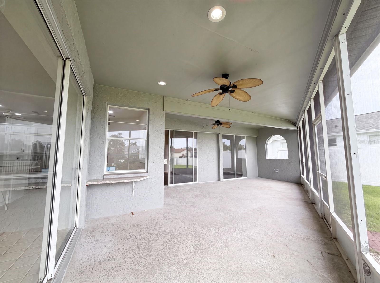CLUBHOUSE ESTATES AT SUMMERFIE - Residential