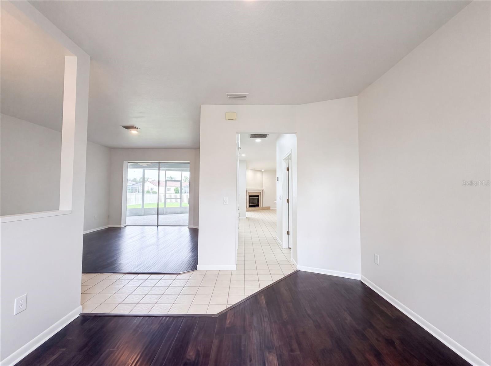 CLUBHOUSE ESTATES AT SUMMERFIE - Residential