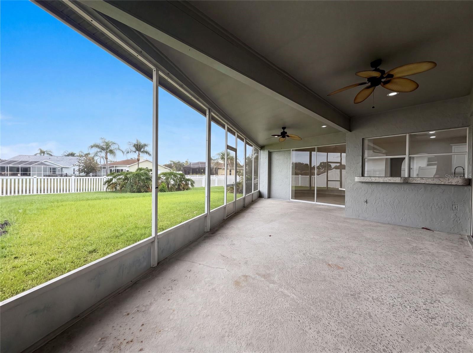 CLUBHOUSE ESTATES AT SUMMERFIE - Residential