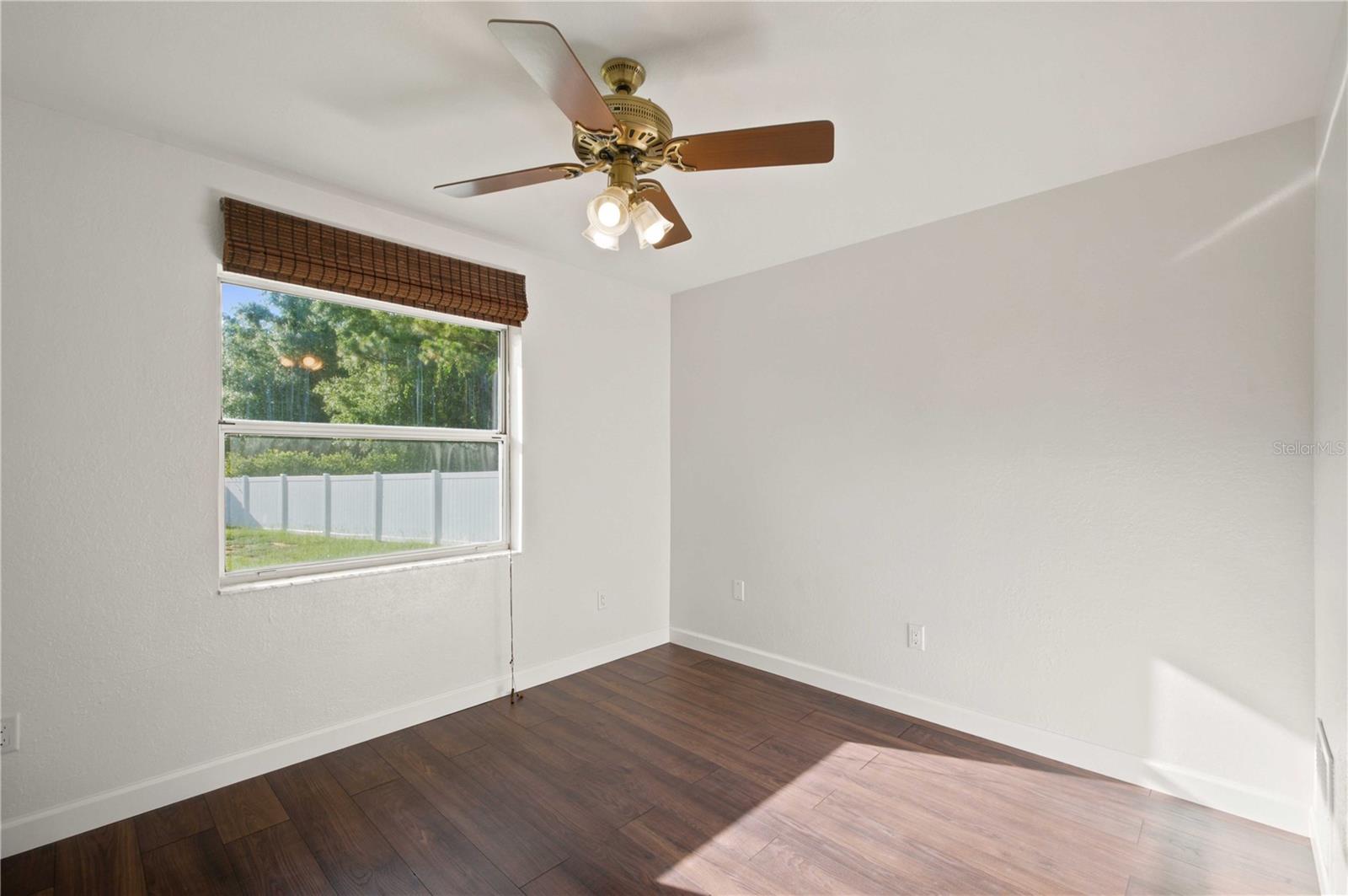 SILVER SPGS SHORES 23 - Residential