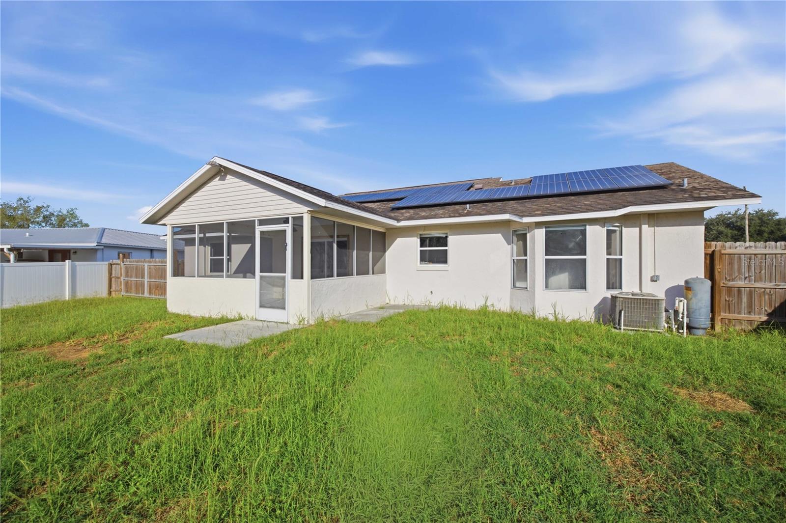 SILVER SPGS SHORES 23 - Residential
