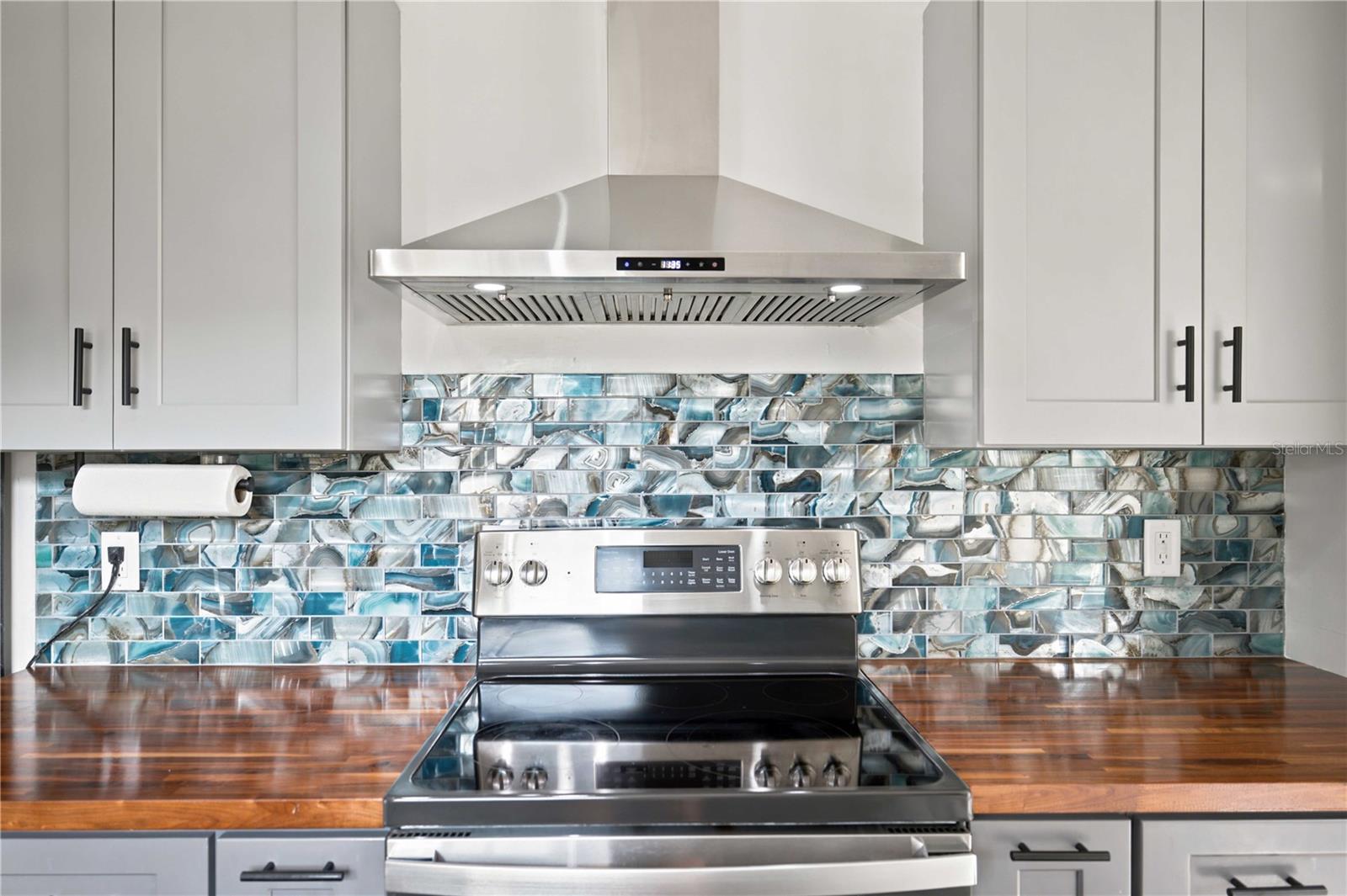 SILVER SPGS SHORES 23 - Residential