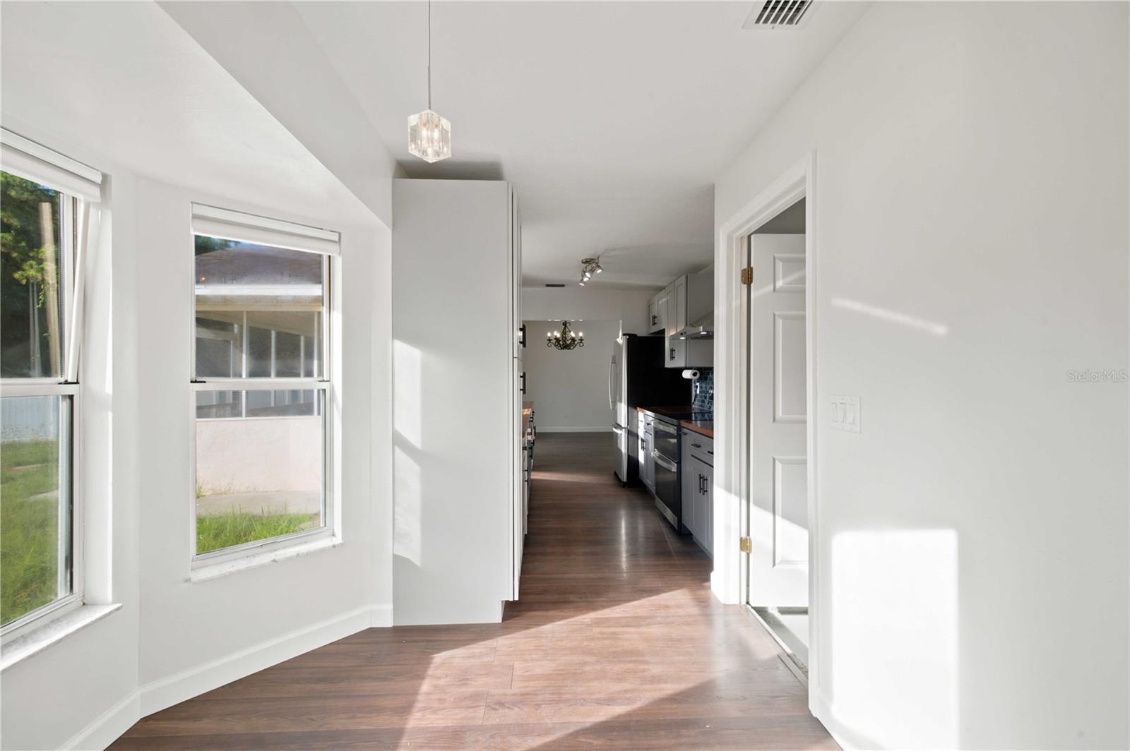 SILVER SPGS SHORES 23 - Residential