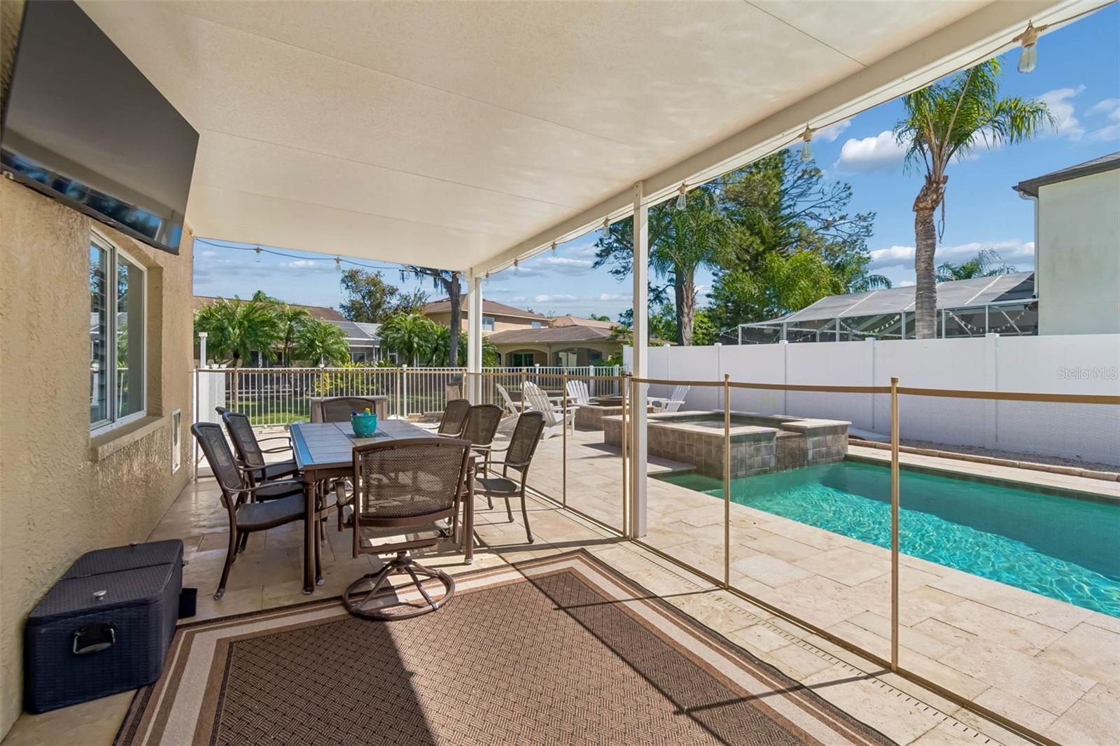 WINDSOR PARK AT THE EAGLES-FI - Residential