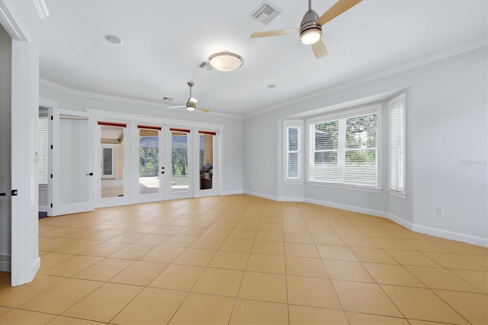 MANATEE RIVER AND RESERVOIR - Residential