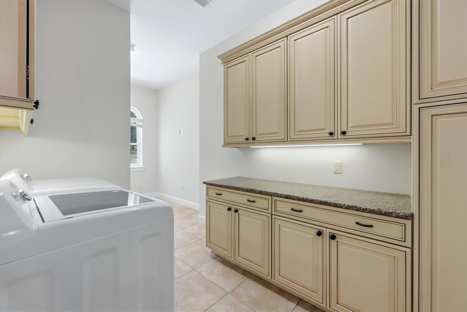 MANATEE RIVER AND RESERVOIR - Residential