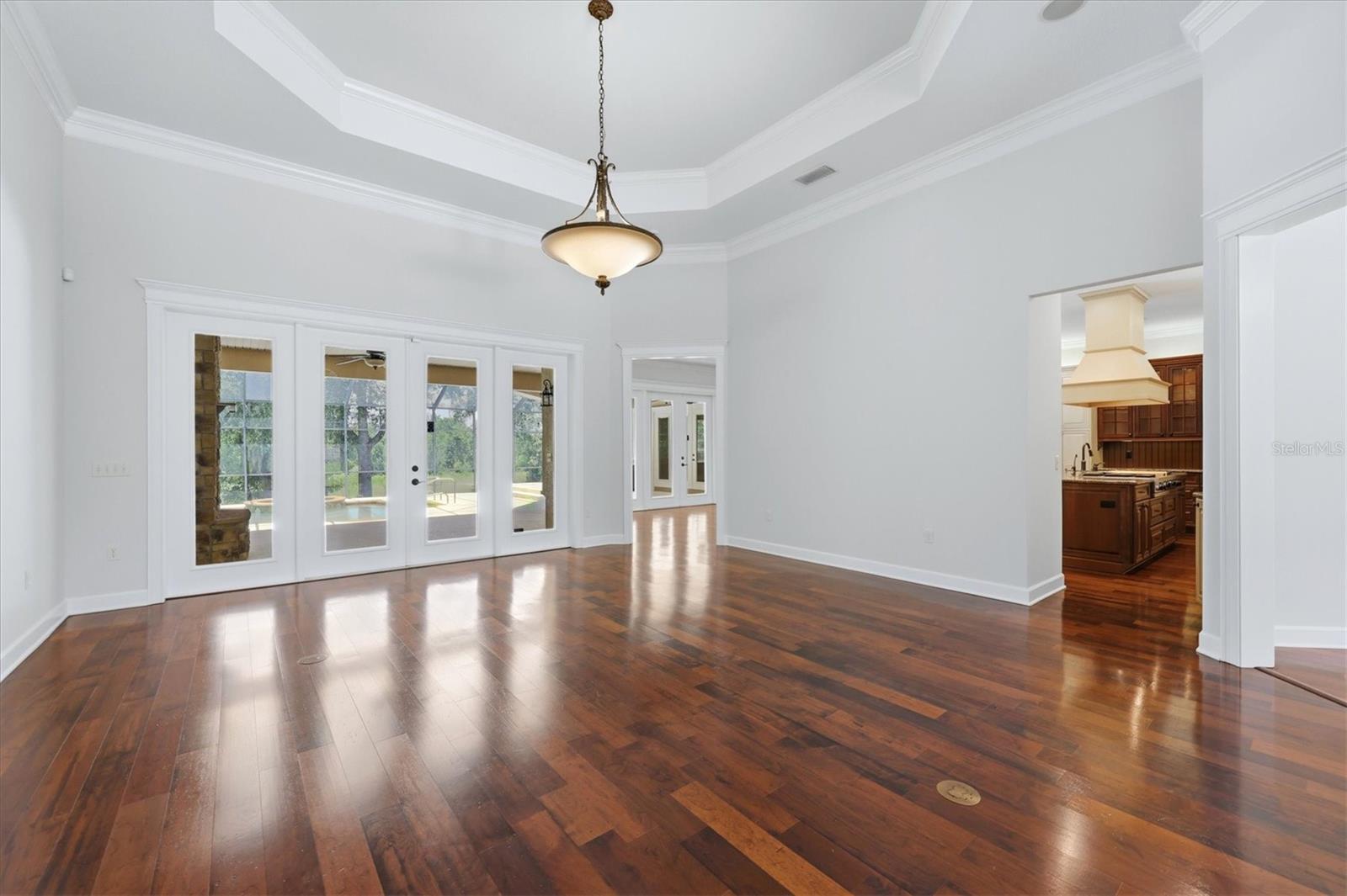 MANATEE RIVER AND RESERVOIR - Residential