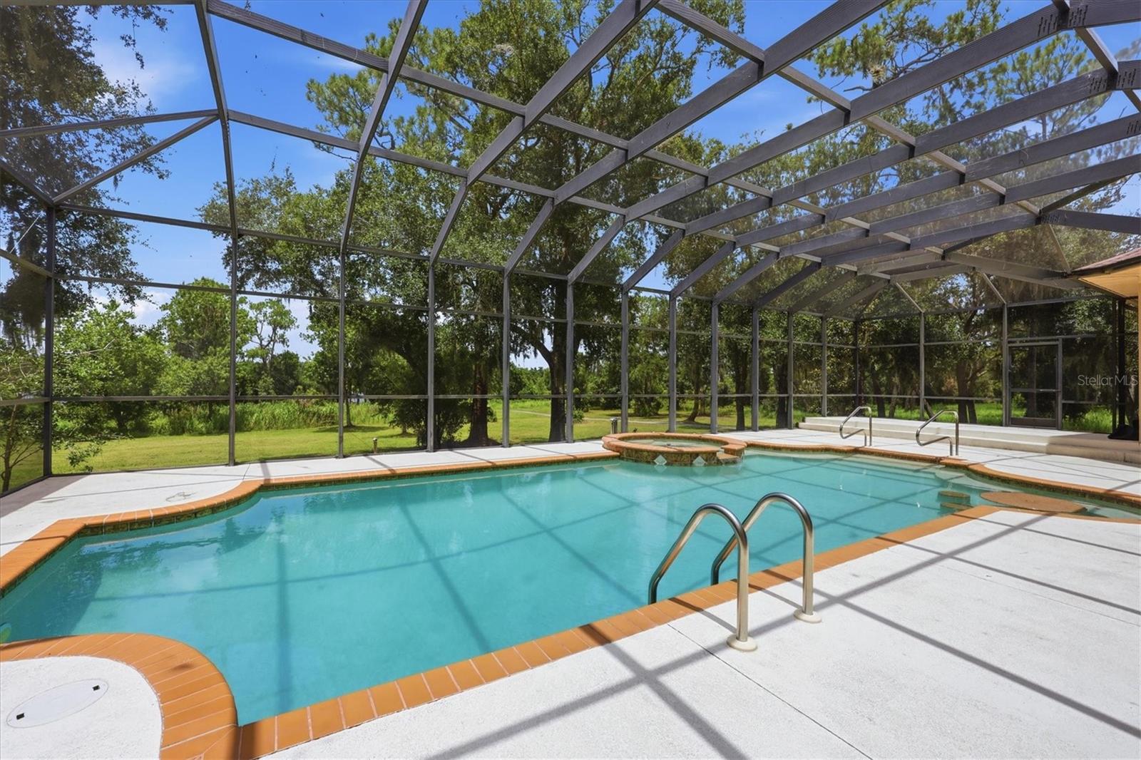 MANATEE RIVER AND RESERVOIR - Residential