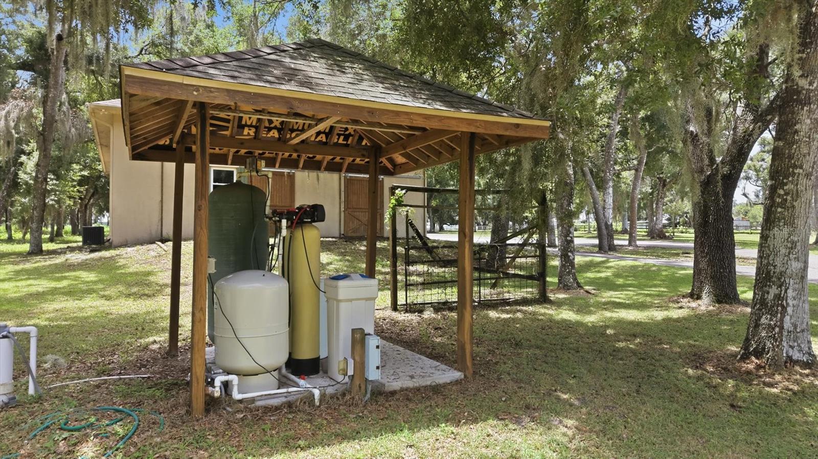 MANATEE RIVER AND RESERVOIR - Residential