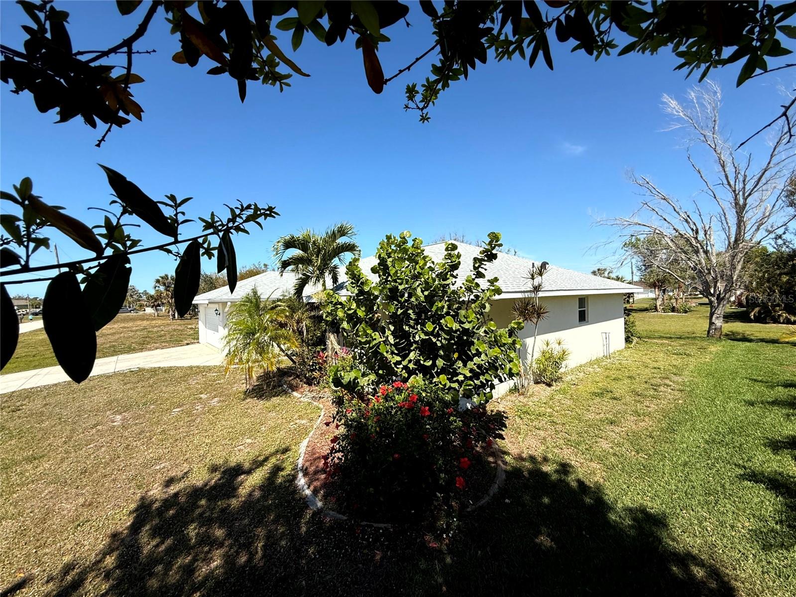 ROTONDA WEST WHITE MARSH - Residential