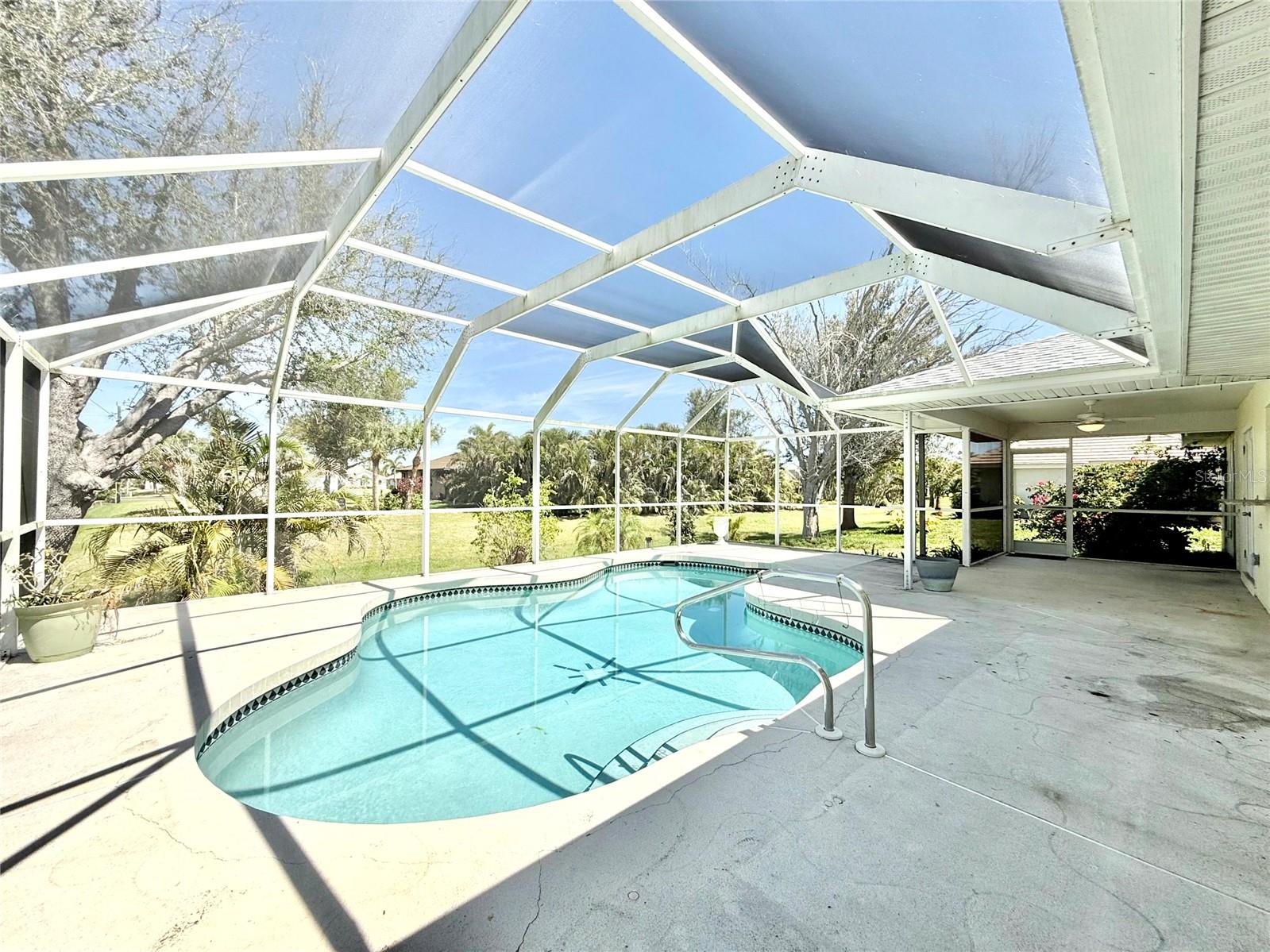 ROTONDA WEST WHITE MARSH - Residential