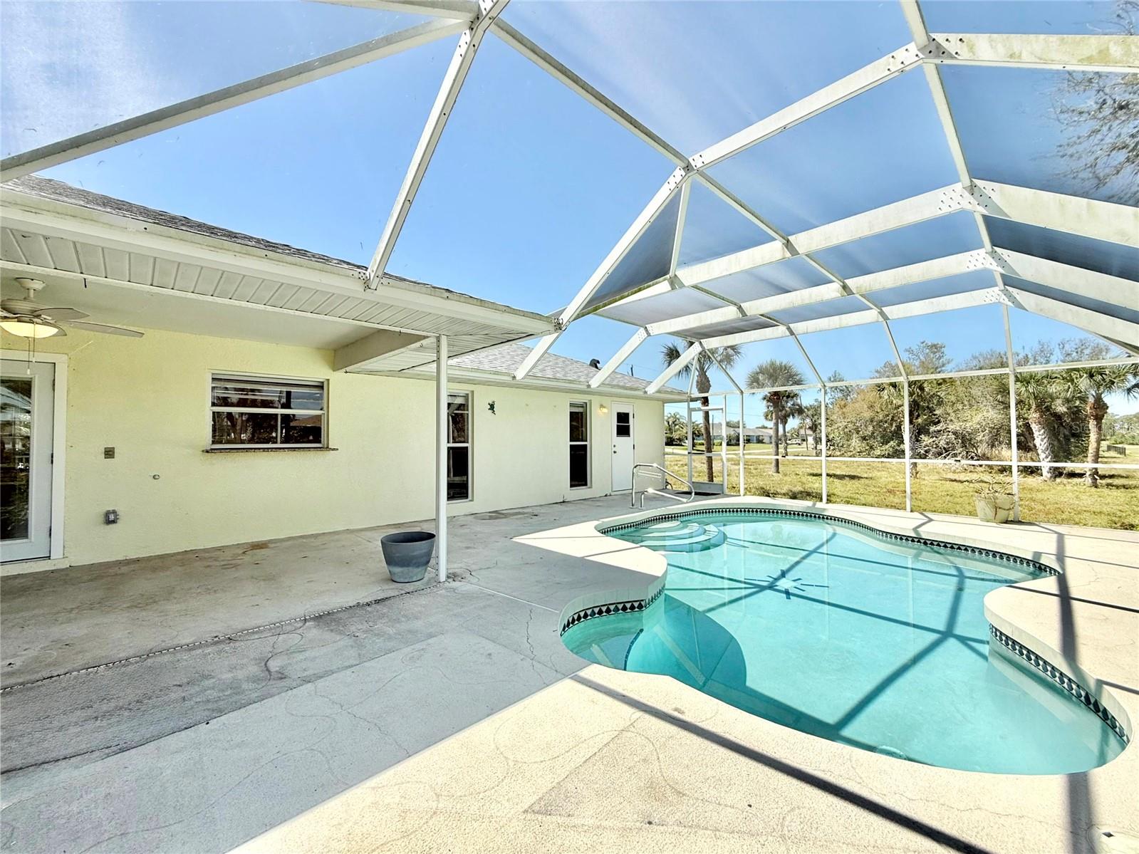 ROTONDA WEST WHITE MARSH - Residential