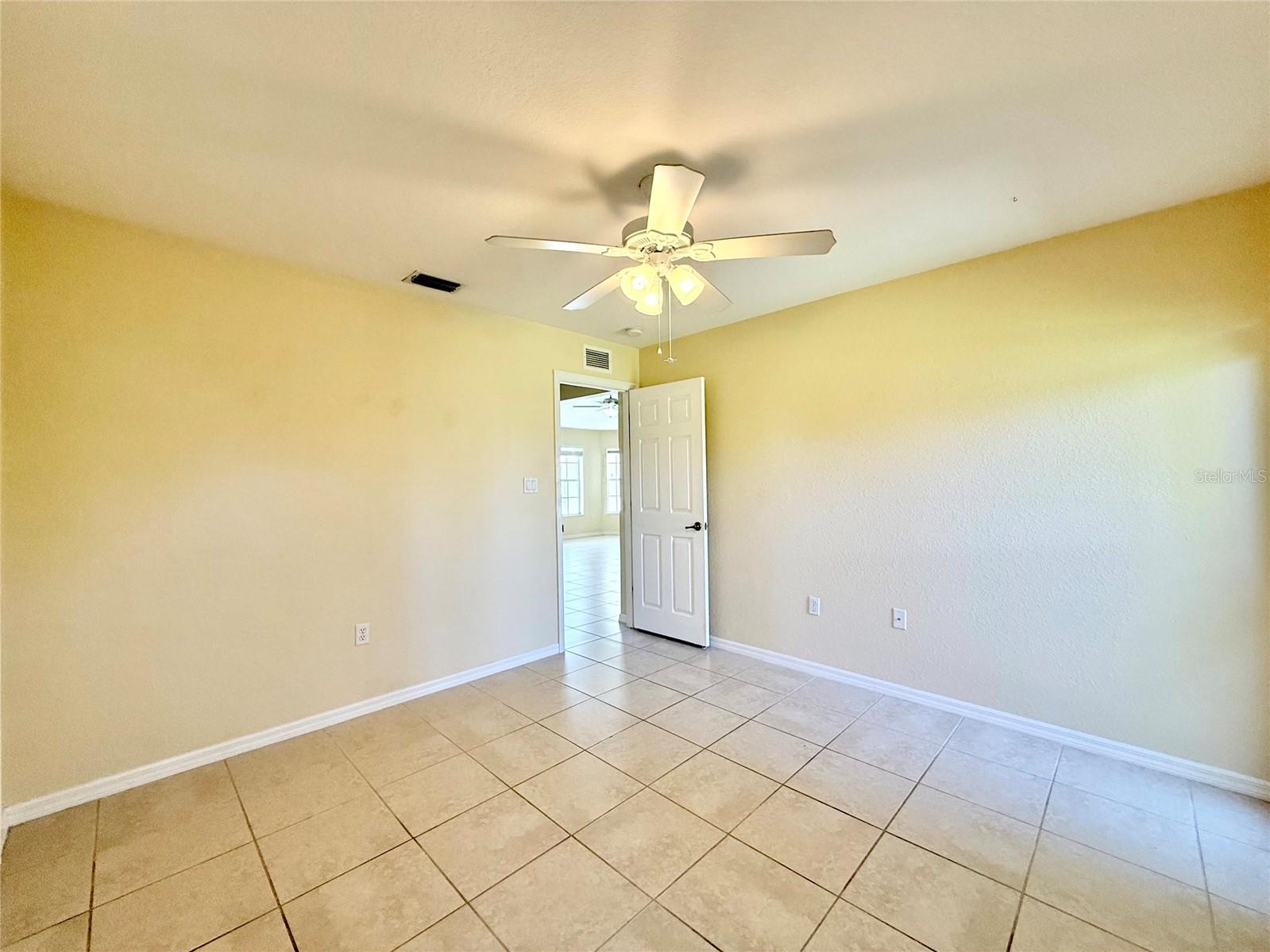 ROTONDA WEST WHITE MARSH - Residential