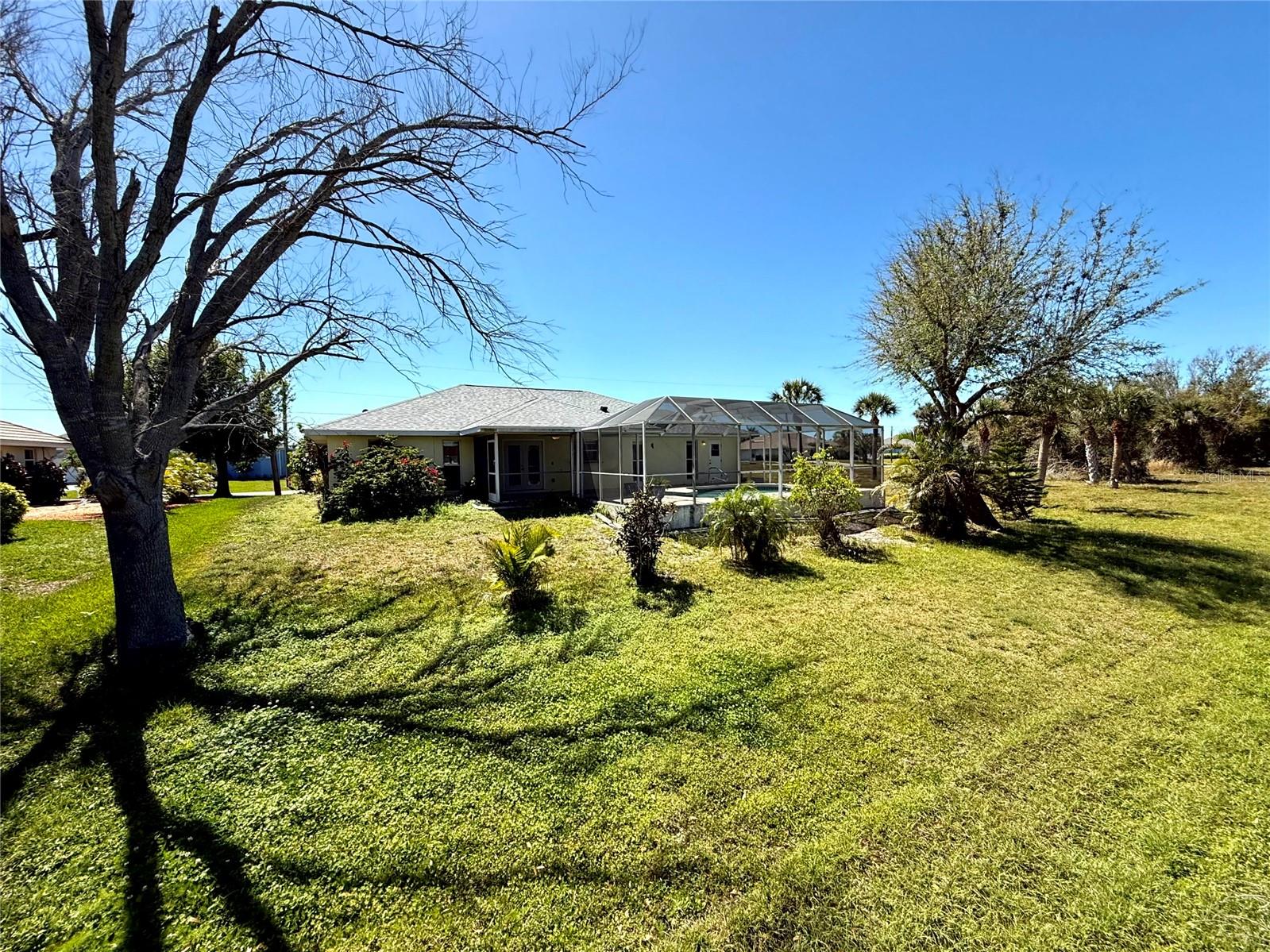 ROTONDA WEST WHITE MARSH - Residential