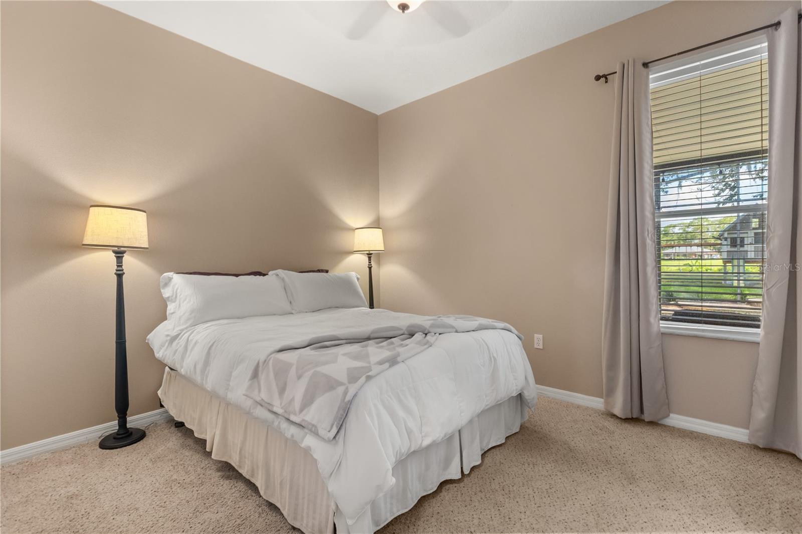 SPRING GLEN UNIT 02 - Residential
