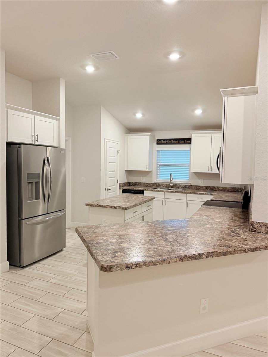 ORANGE BLOSSOM HILLS UN 4 - Residential Lease