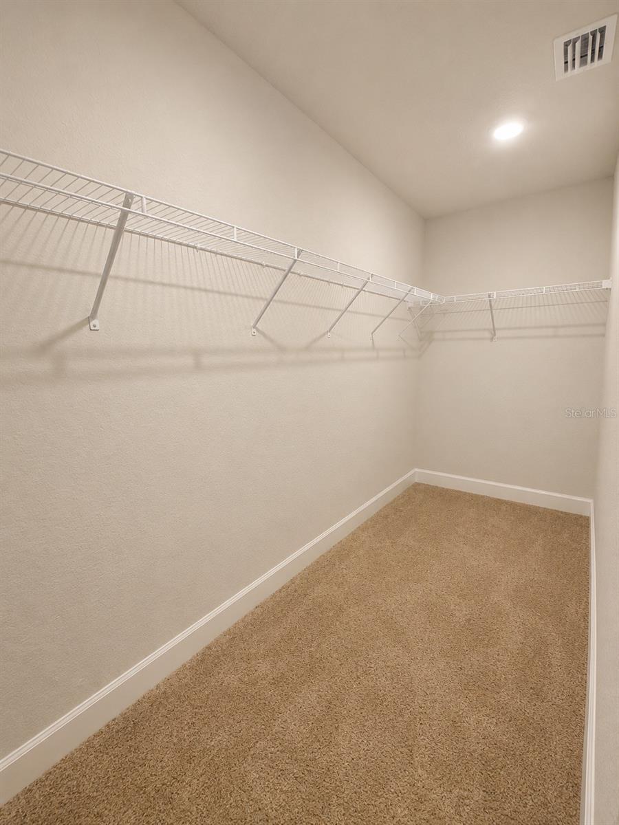ORANGE BLOSSOM HILLS UN 4 - Residential Lease