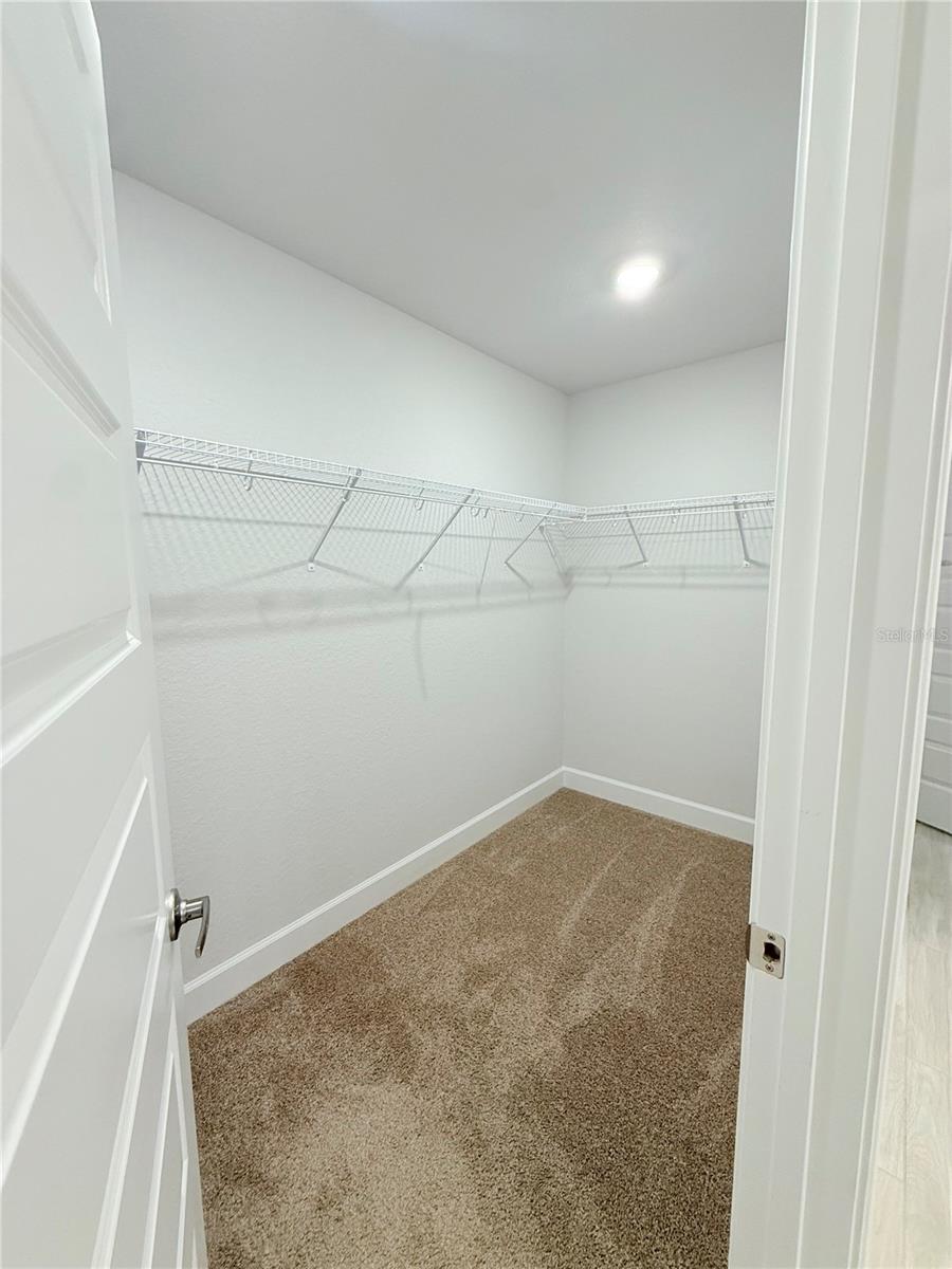 ORANGE BLOSSOM HILLS UN 4 - Residential Lease