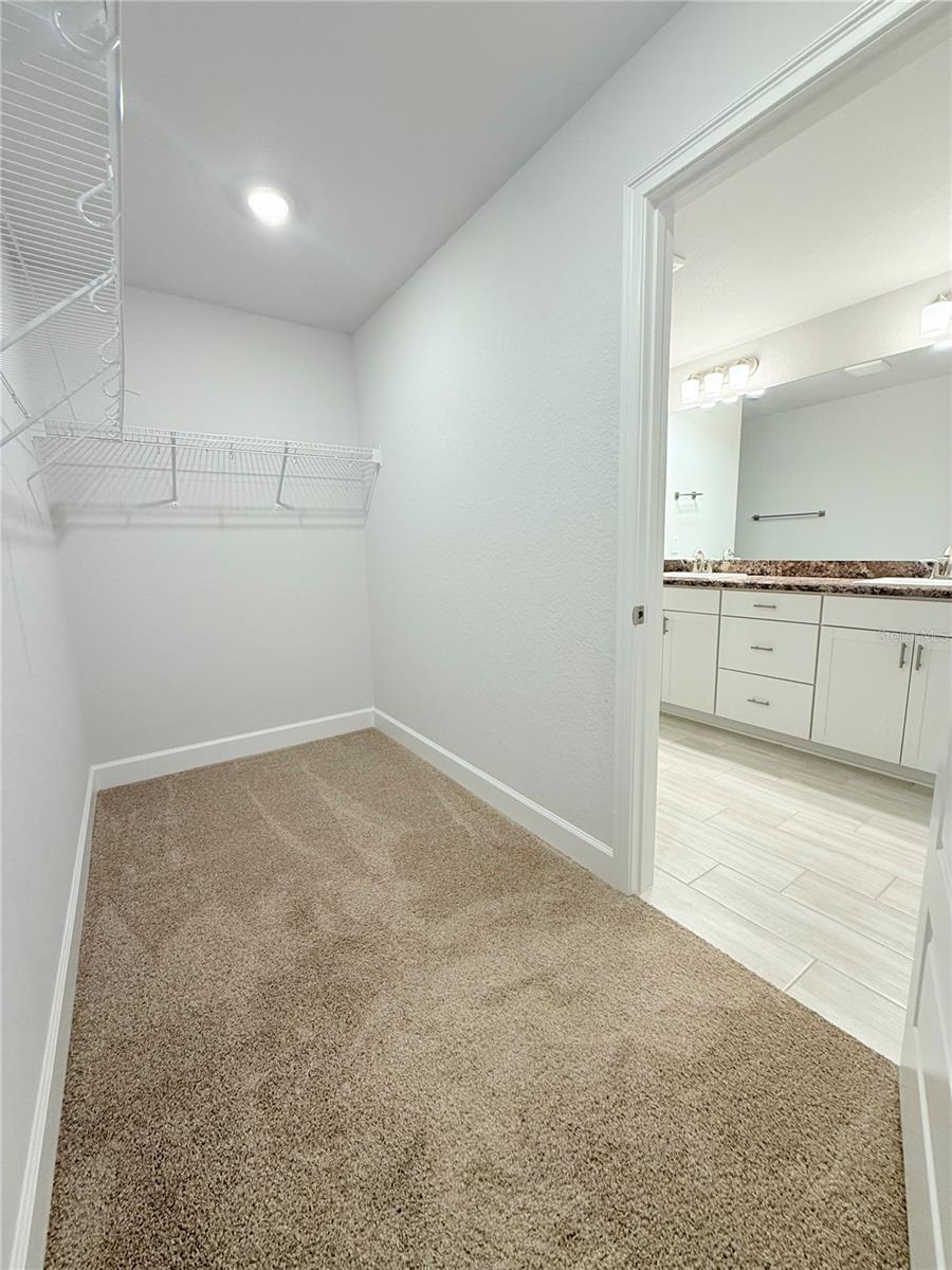 ORANGE BLOSSOM HILLS UN 4 - Residential Lease
