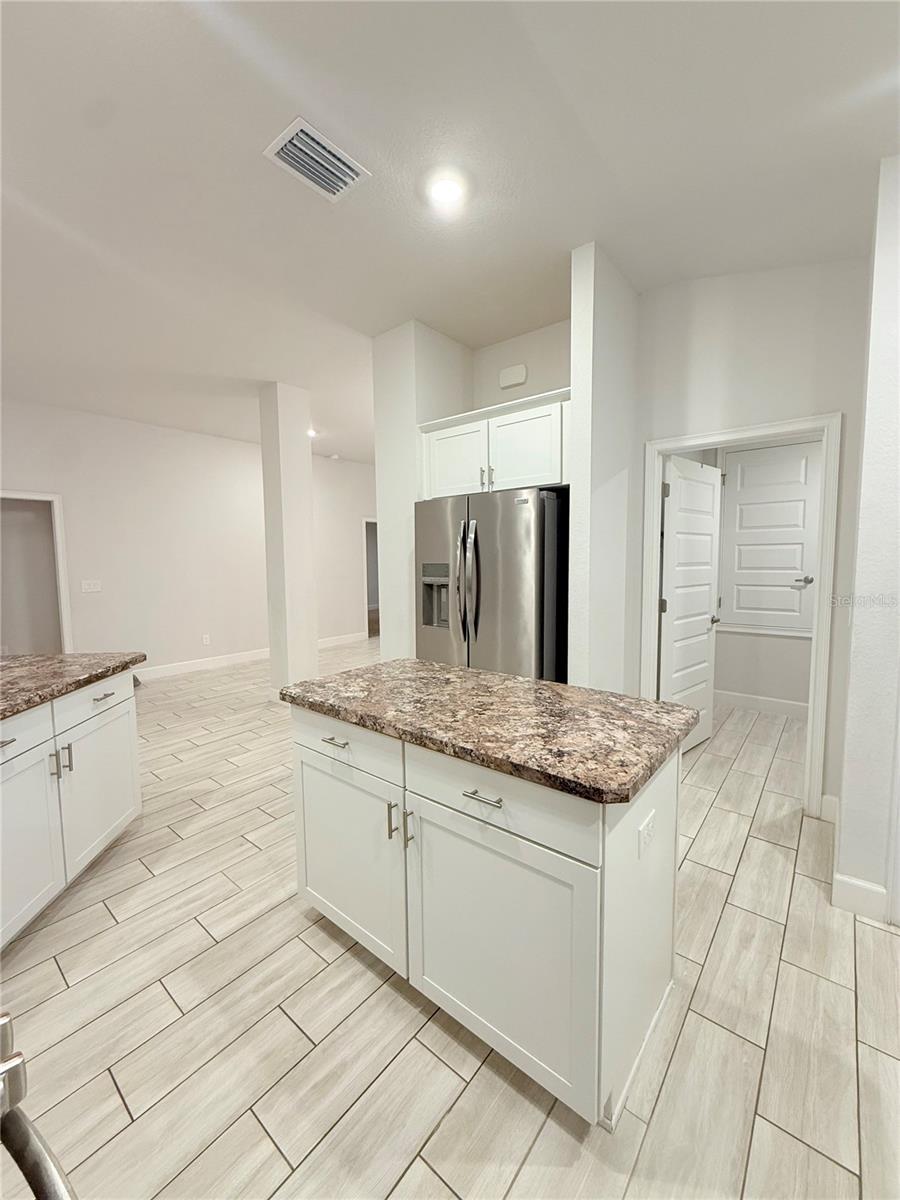 ORANGE BLOSSOM HILLS UN 4 - Residential Lease