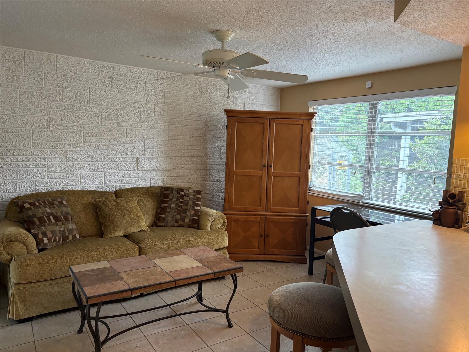 REGENCY PARK - Residential