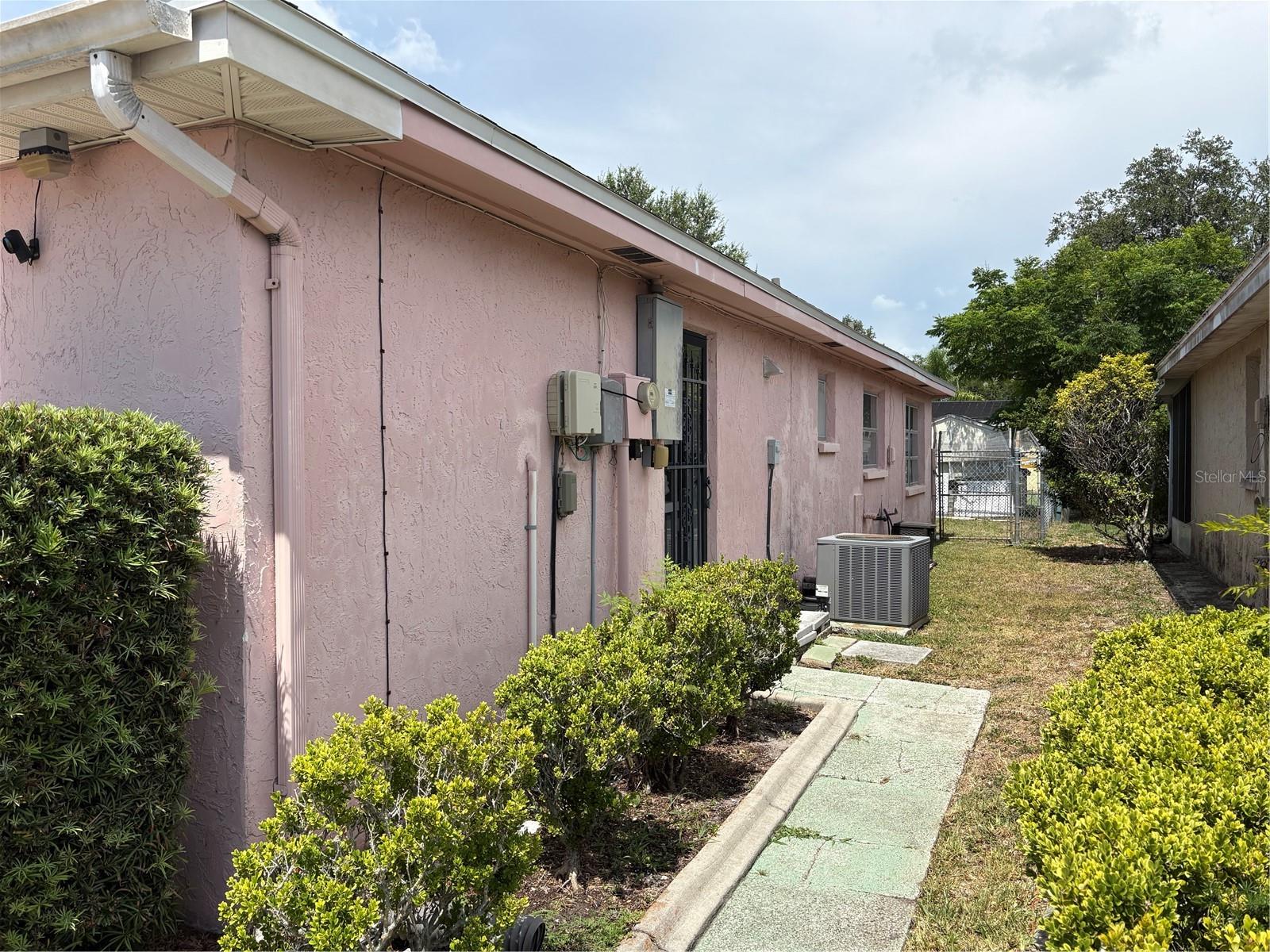 REGENCY PARK - Residential