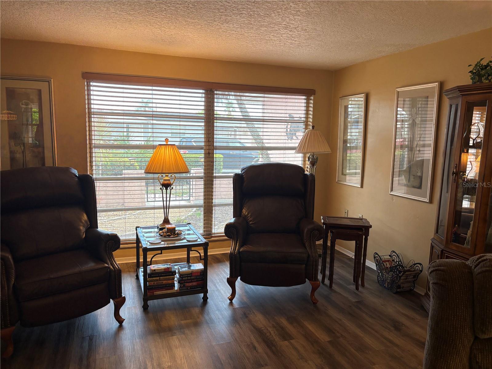 REGENCY PARK - Residential