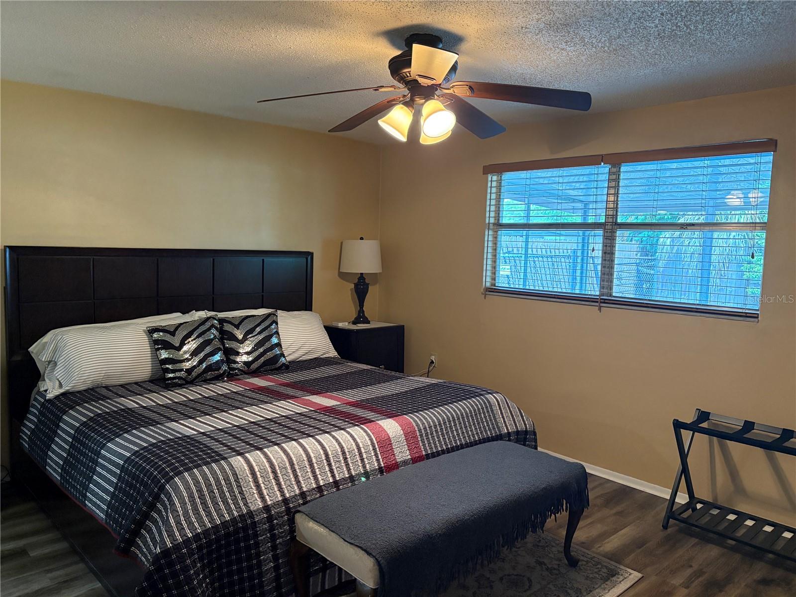 REGENCY PARK - Residential