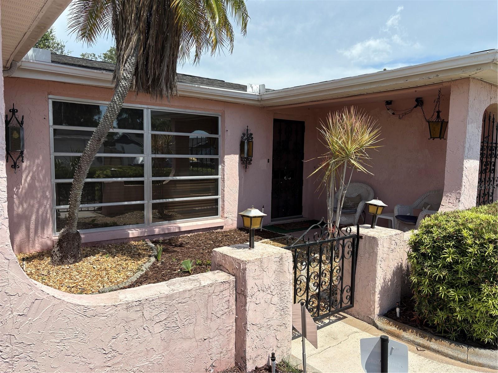 REGENCY PARK - Residential