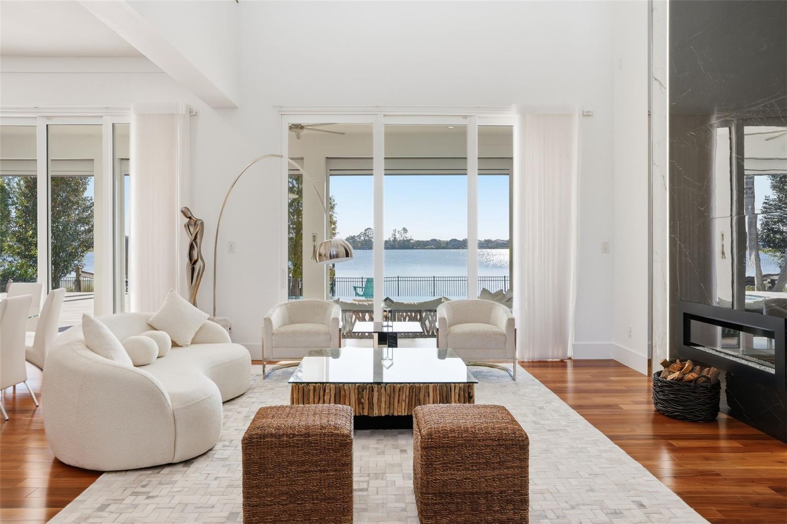KEENES POINTE - Residential