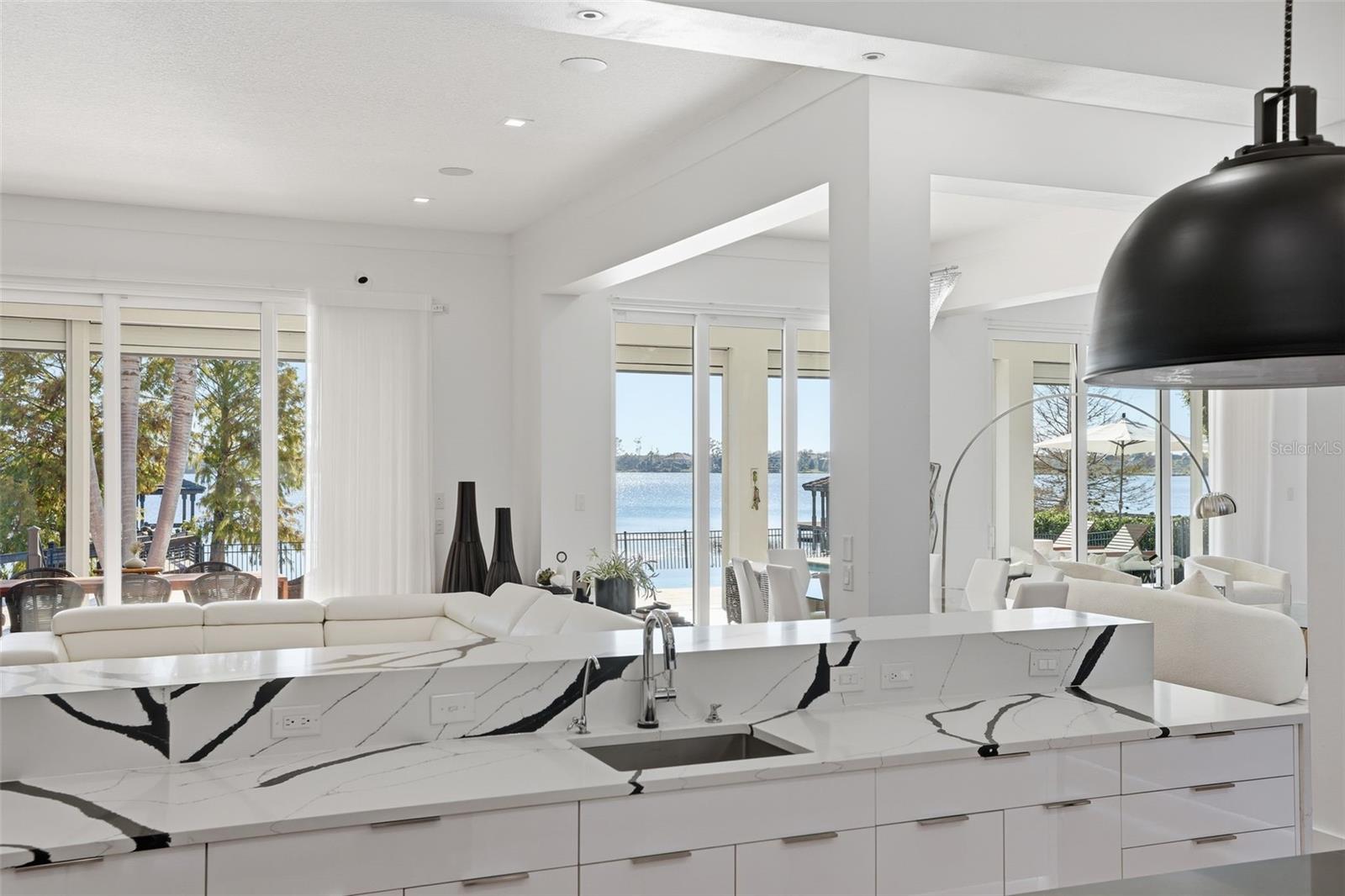 KEENES POINTE - Residential