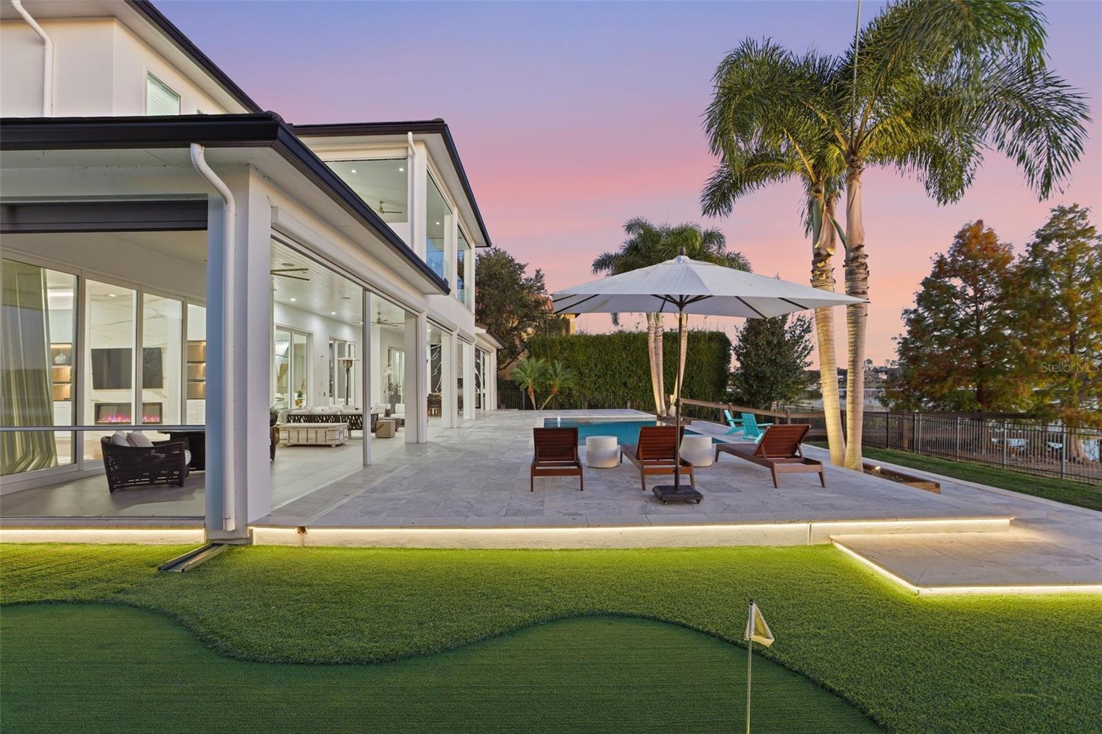 KEENES POINTE - Residential