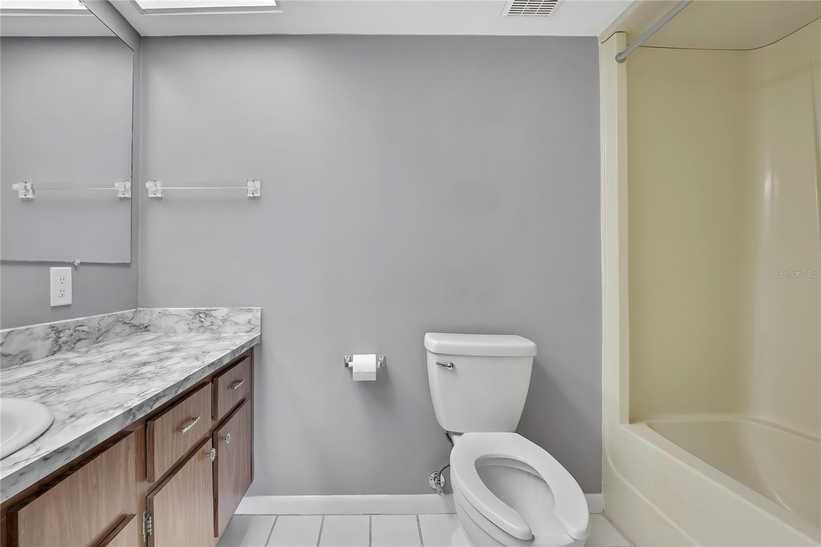 GULF HARBORS CONDO - Residential Lease