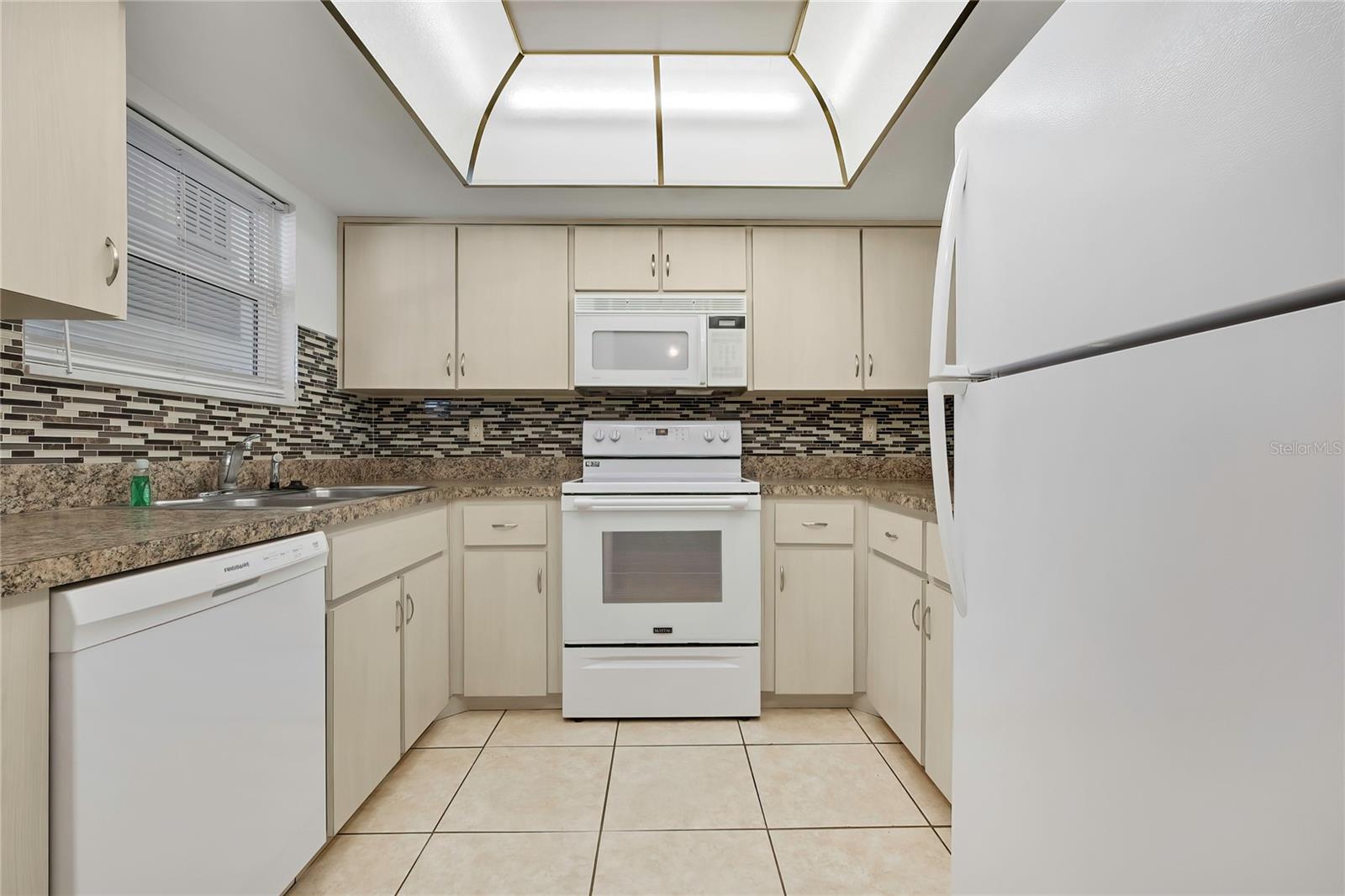GULF HARBORS CONDO - Residential Lease