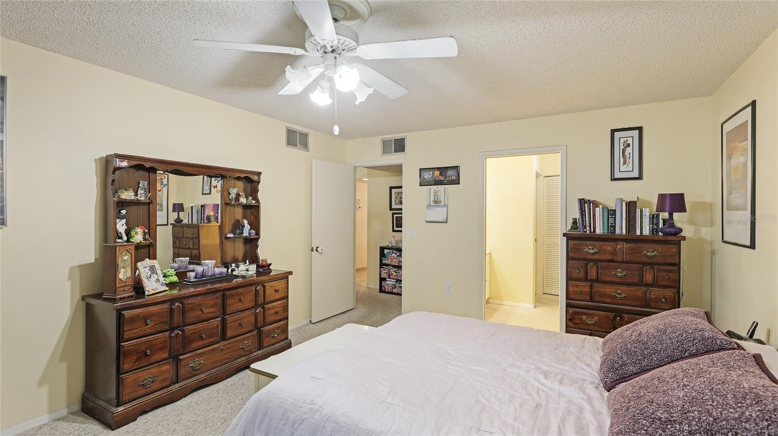 SPRING LAKES II - Residential