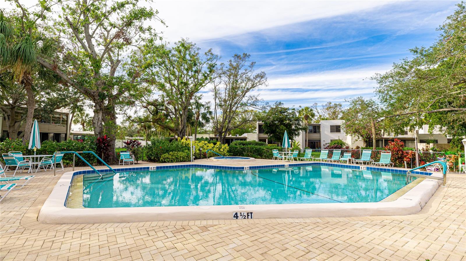 SPRING LAKES II - Residential