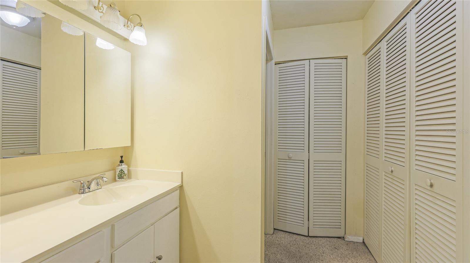SPRING LAKES II - Residential