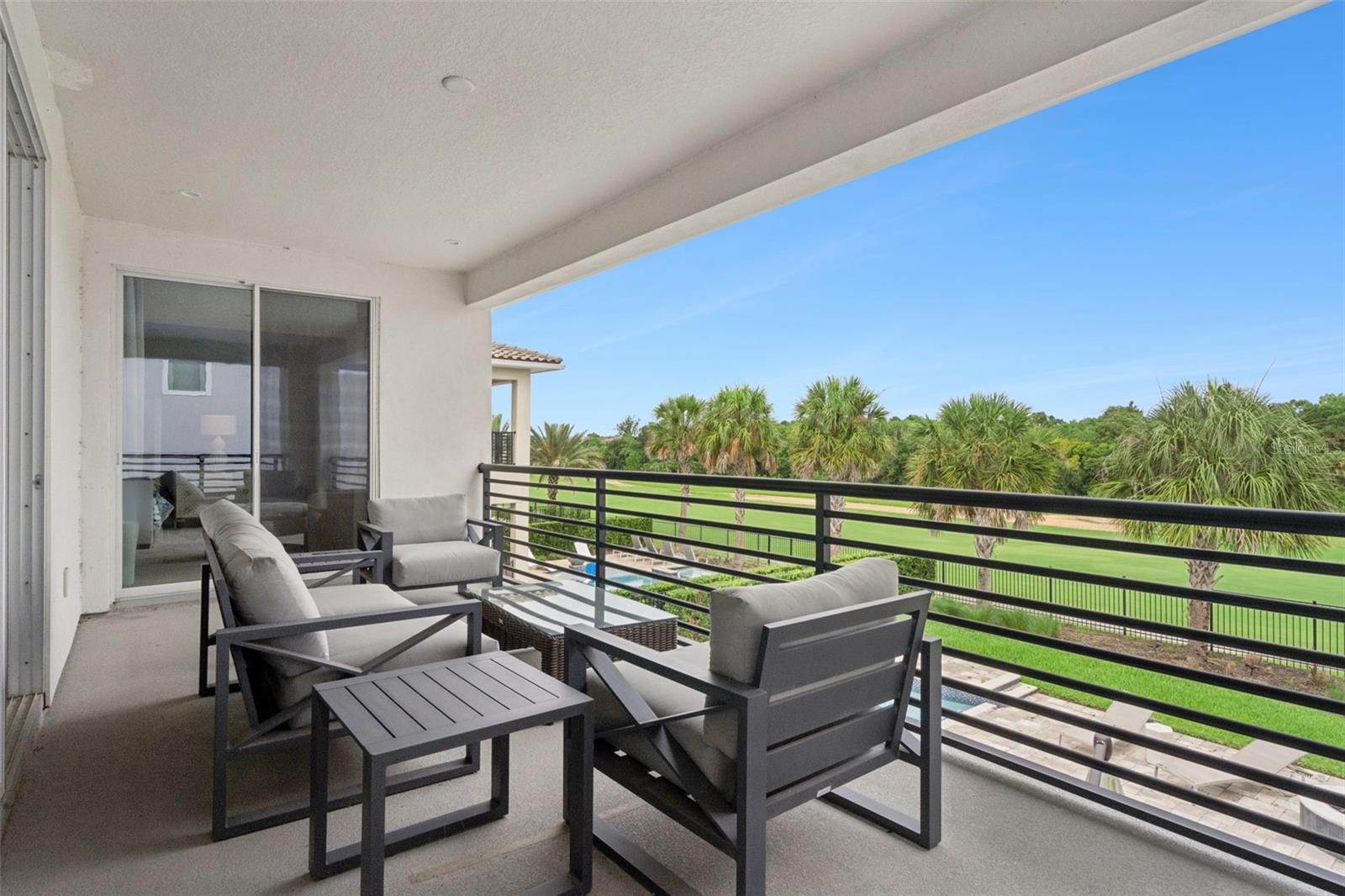 REUNION WEST - Residential