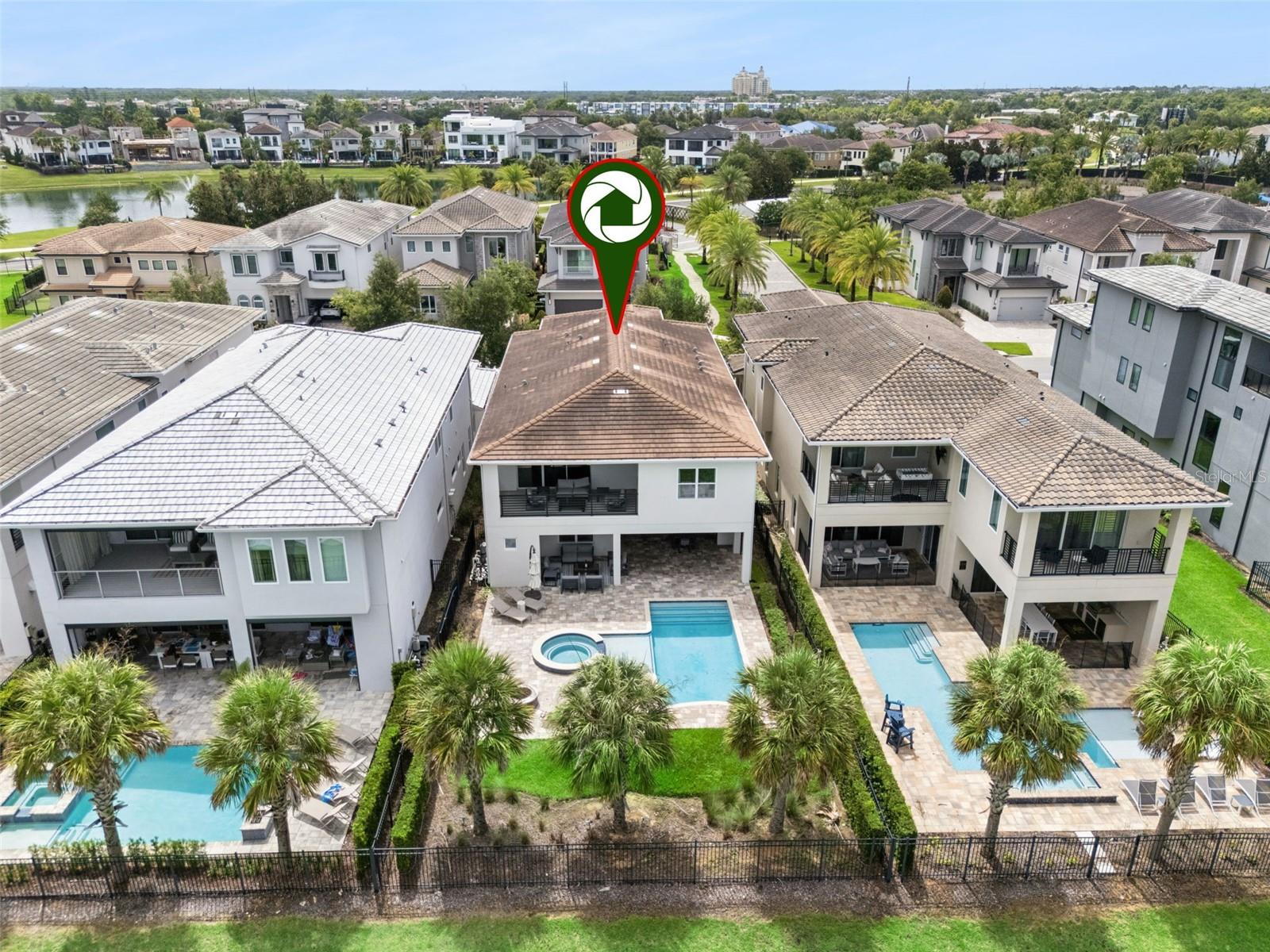 REUNION WEST - Residential