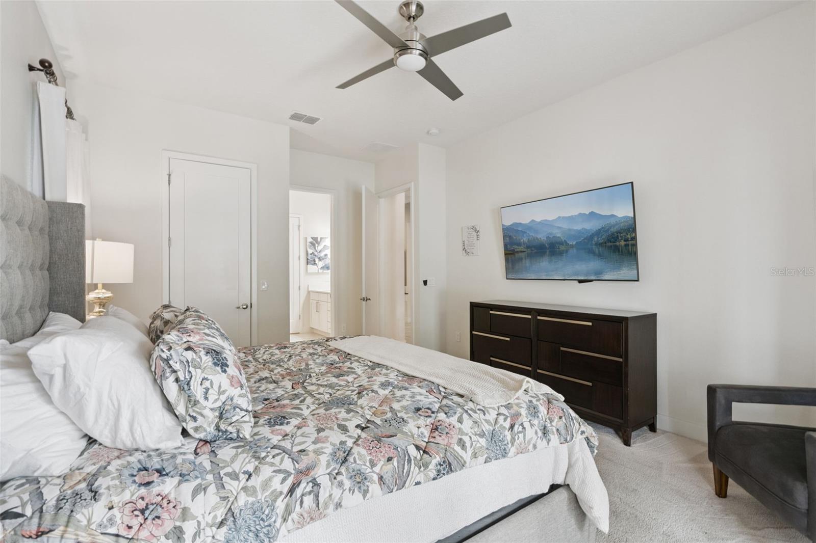 REUNION WEST - Residential