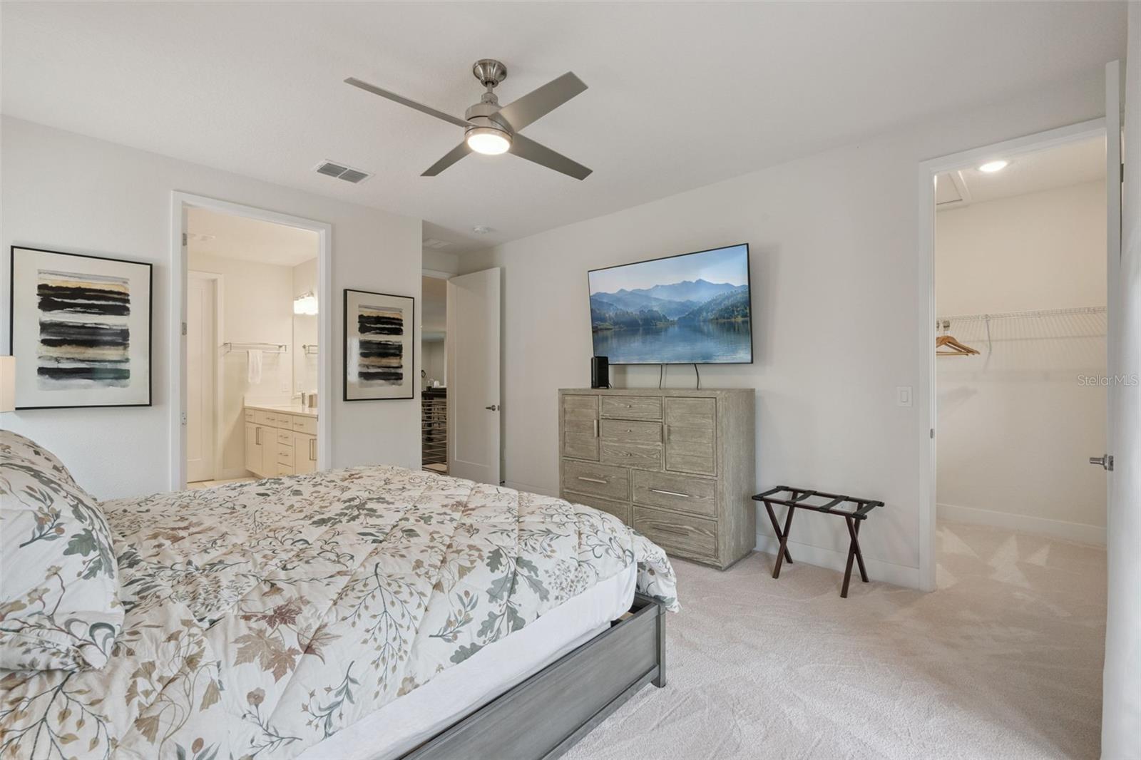 REUNION WEST - Residential