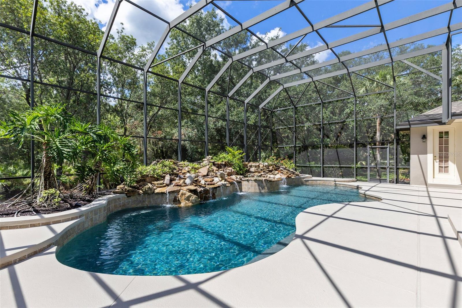 AVALON PARK - LIVE OAK VILLAGE PH 02 - Residential