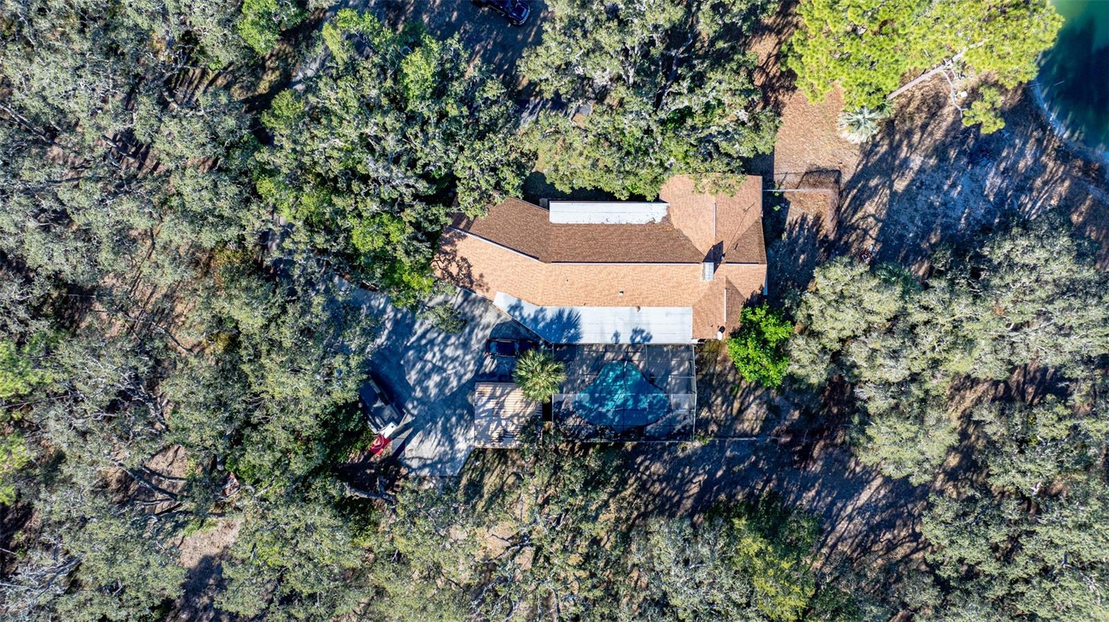 LONG LAKE ESTATES - Residential