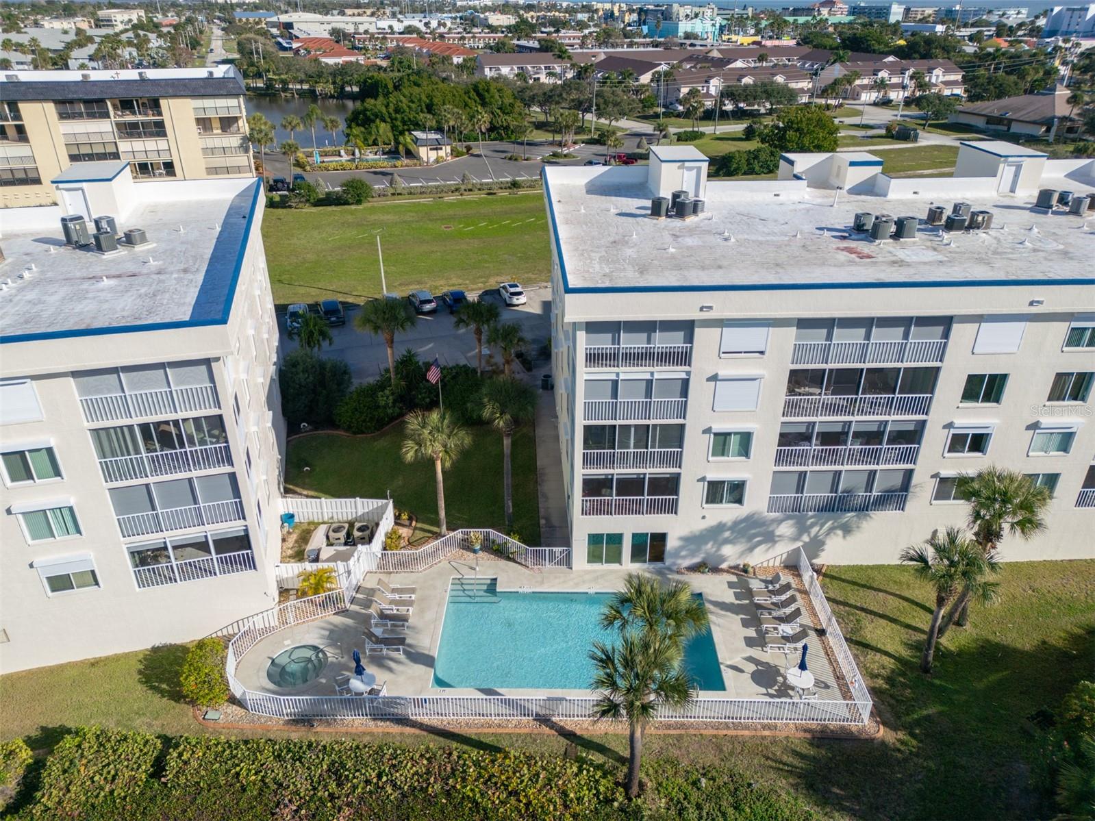 DIAMOND BAY CONDO - Residential