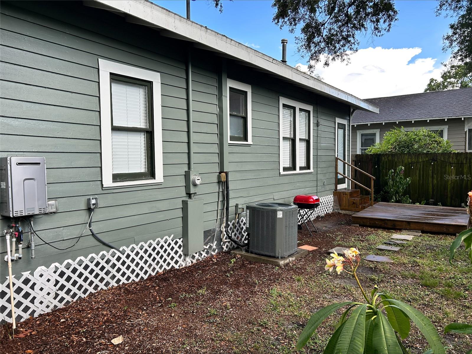 GARDEN ACRES RESUB BLO - Residential