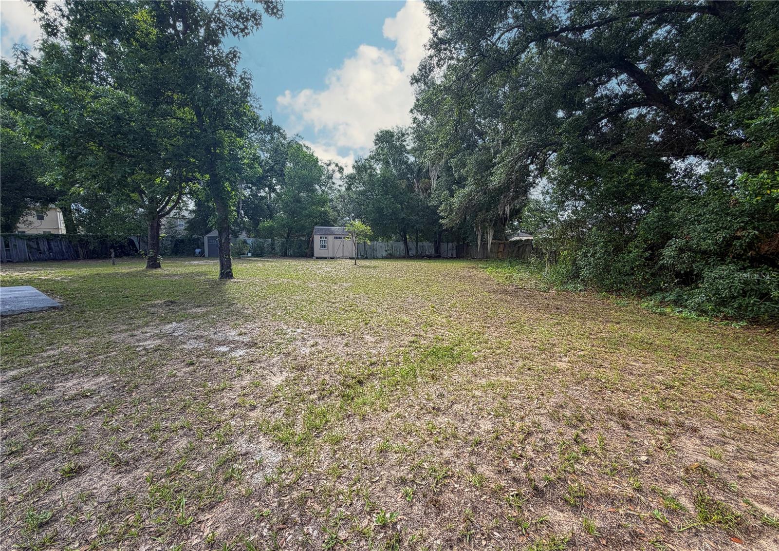 HIAWASSEE HILLS - Residential