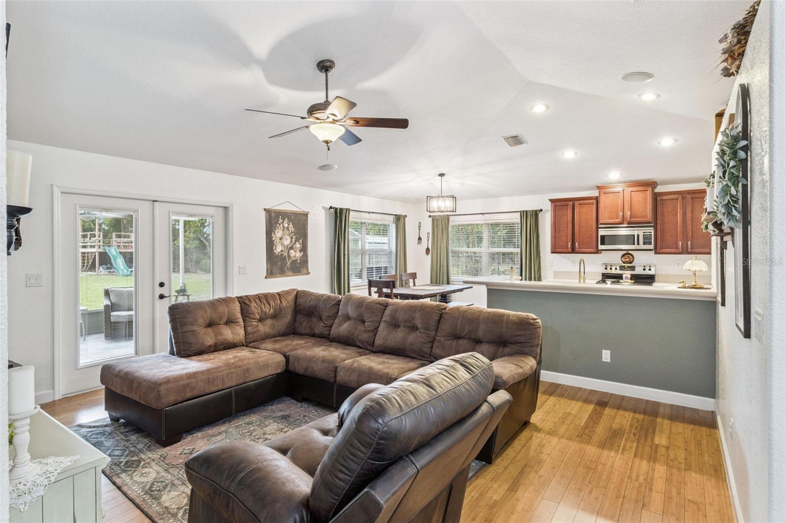 STEPHENSONS ADD - Residential