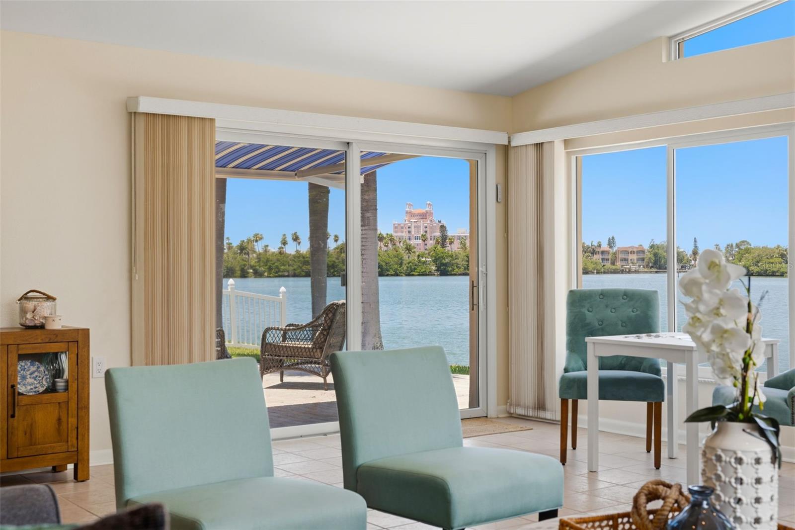 BELLE VISTA SHORES - Residential